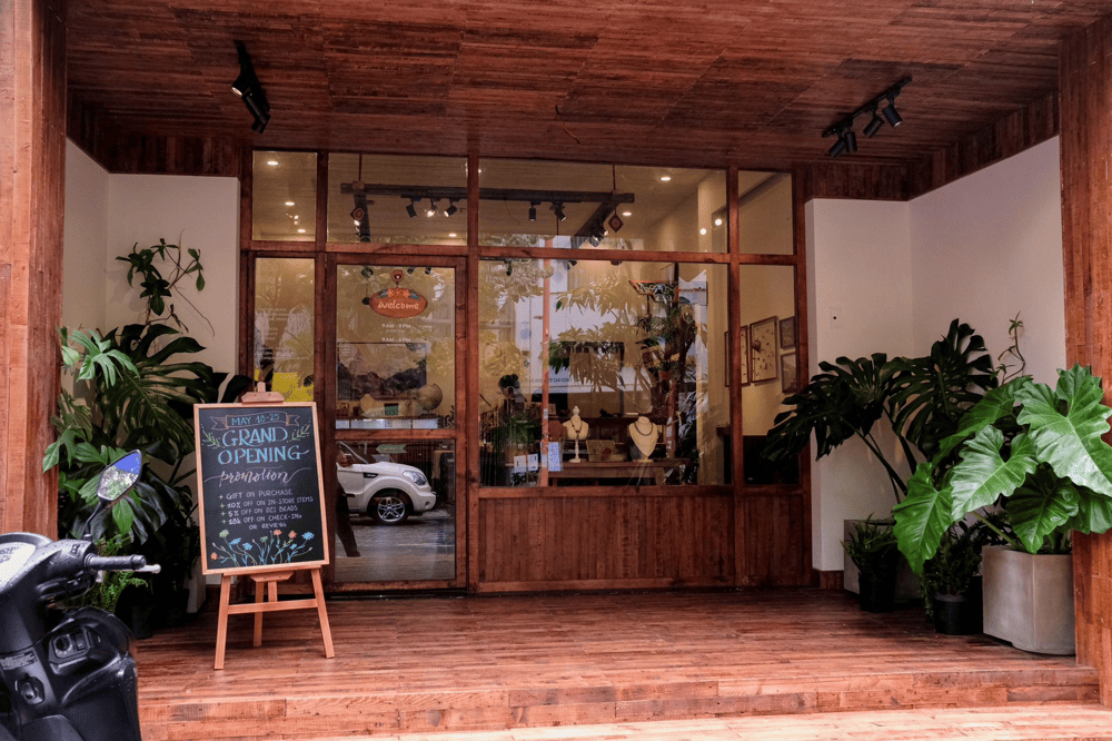 Nguyen Nguyen offers a cozy space with exquisite handmade products (Source: Nguy&ecirc;n Nguy&ecirc;n Shop)